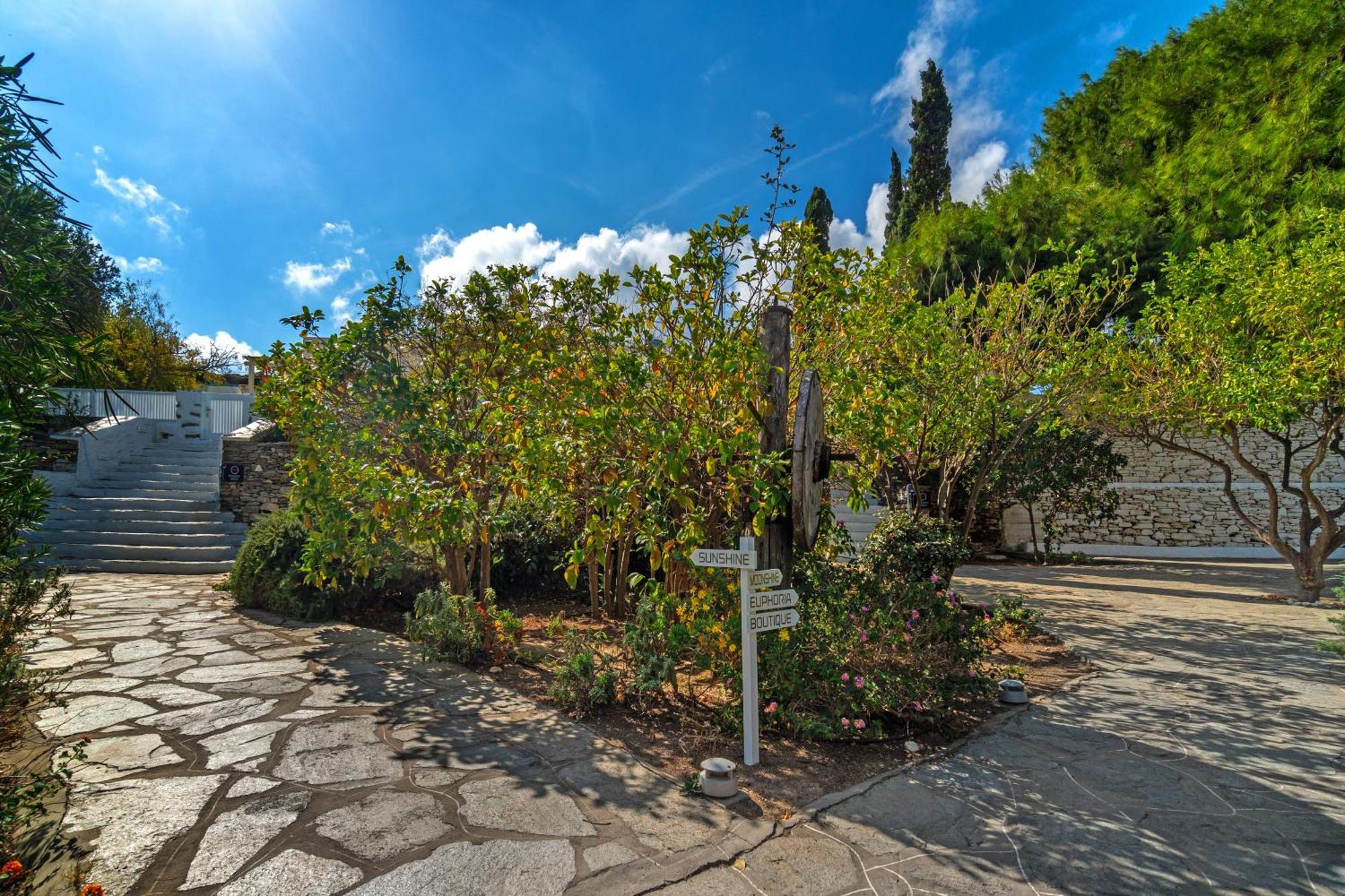 Rabagas Suites Luxury - In The Heart Of Sifnos Apollonía Buitenkant foto